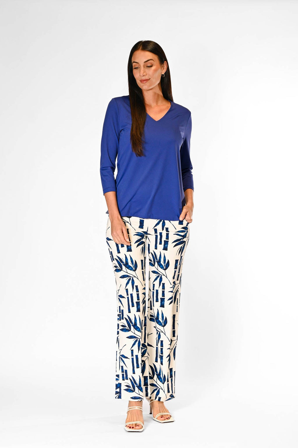 V-Neck Med Blue