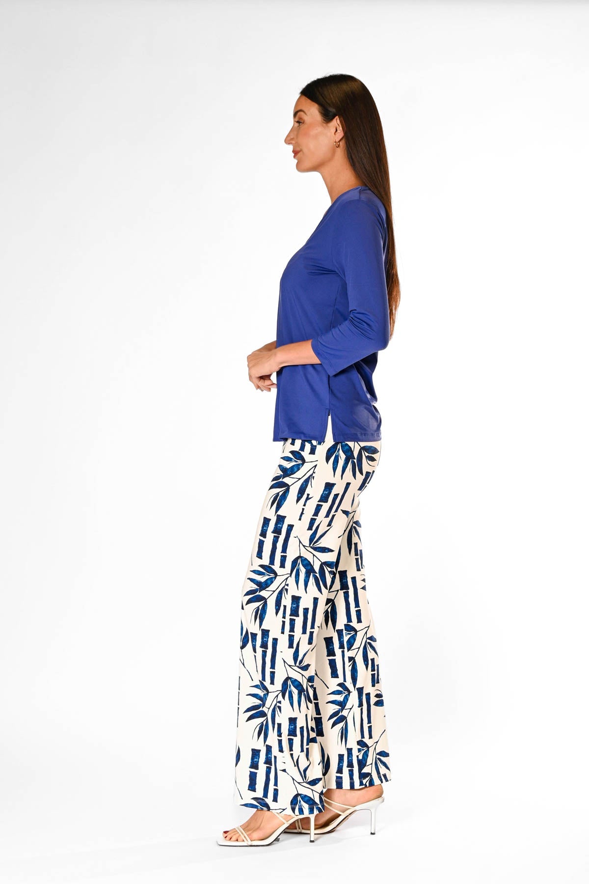 V-Neck Med Blue