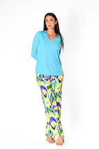 V-Neck Solid Top Turquoise