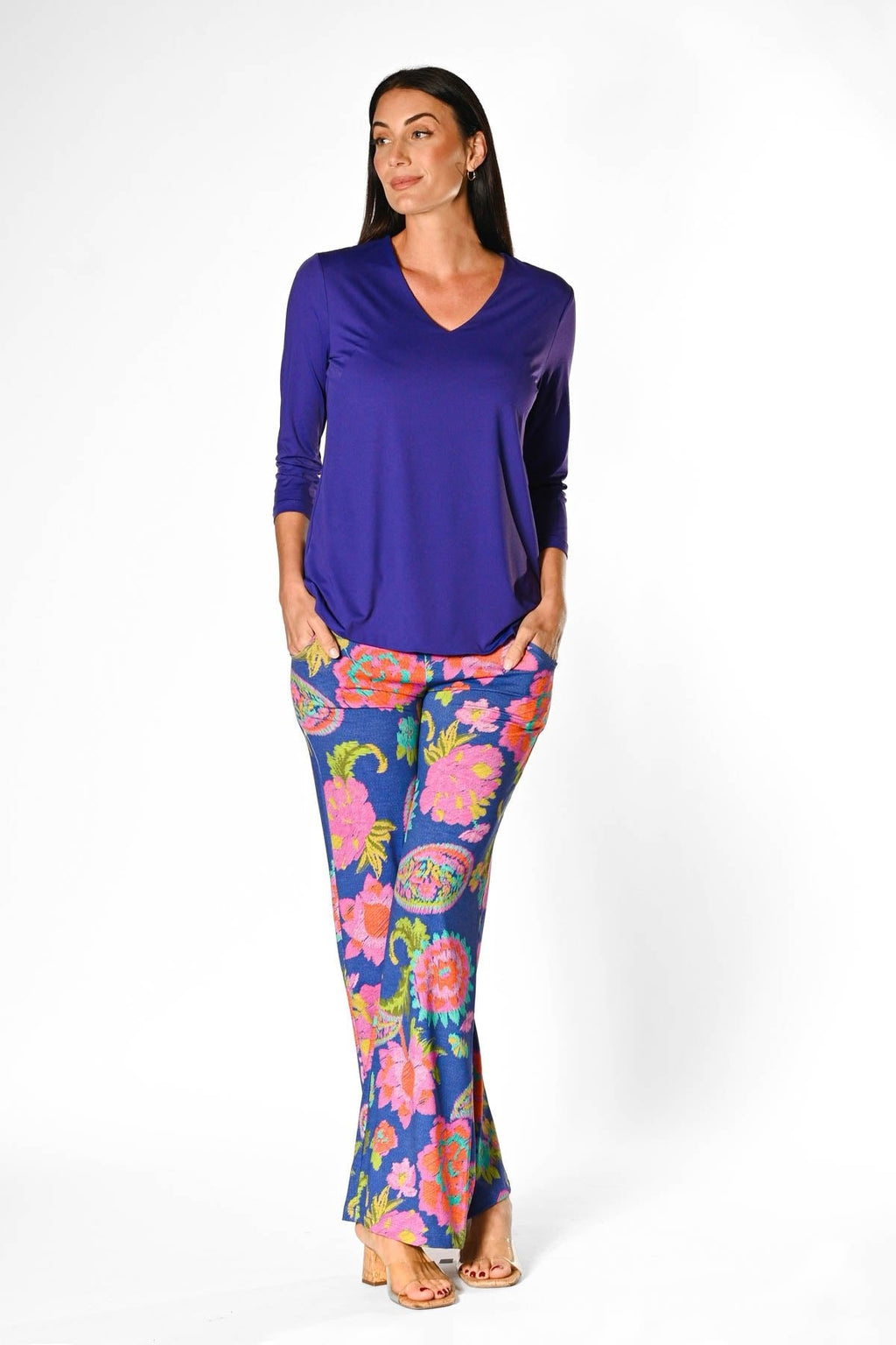 V-Neck Solid Top Baltic
