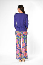 V-Neck Solid Top Baltic