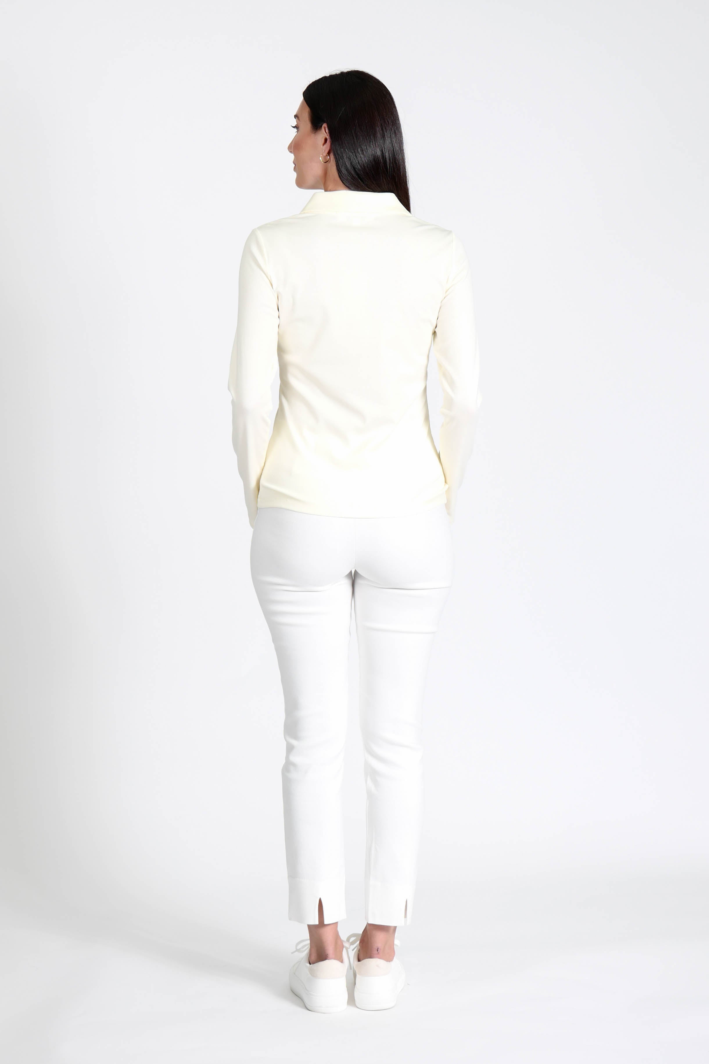 Court Top Almost White